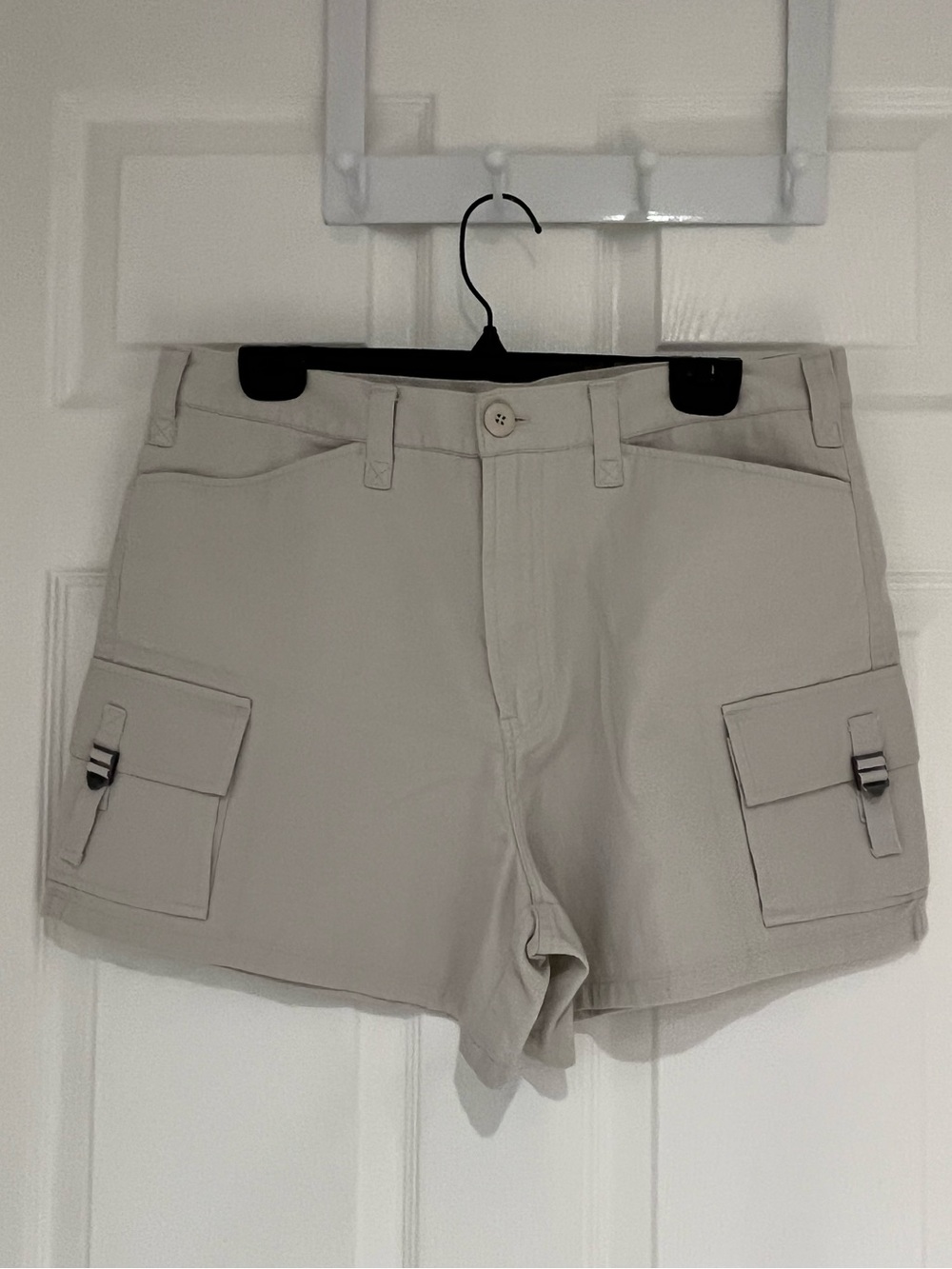 Woman’s Cargo Shorts in Light Beige by urban life